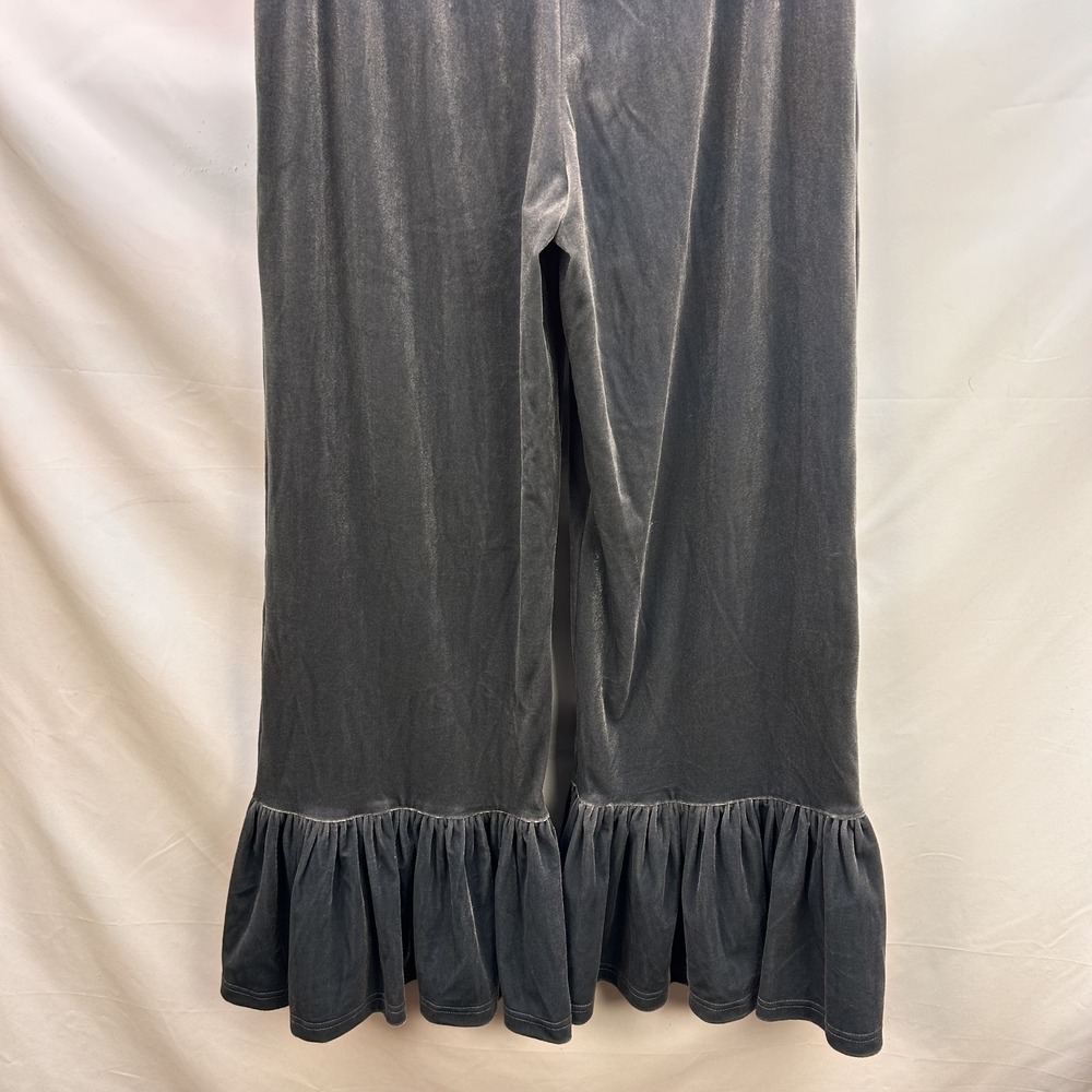 Matilda Jane Women's Solid Boho Grey Velvet Wide Ruffle Leg Pants M NWT - Picture 8 of 9